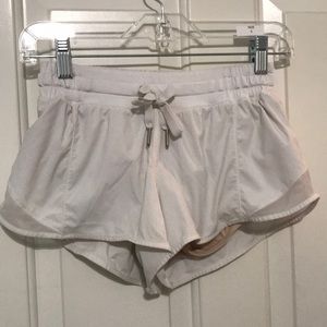 Lululemon hotty hot short